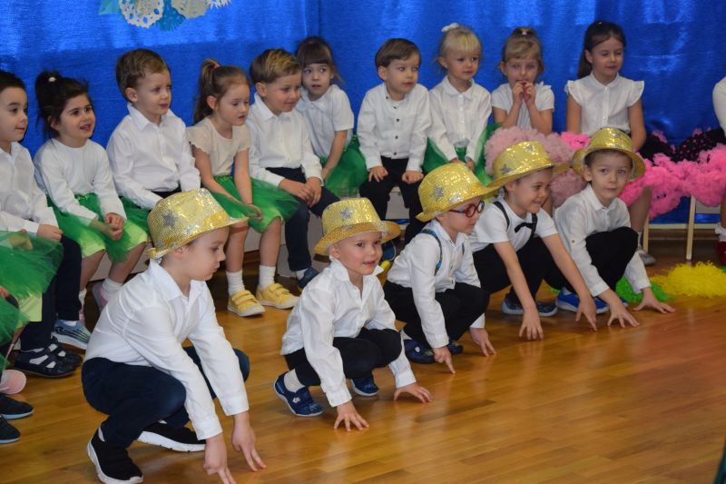 Dzień babci i dziadka w wykonaniu Kropelek